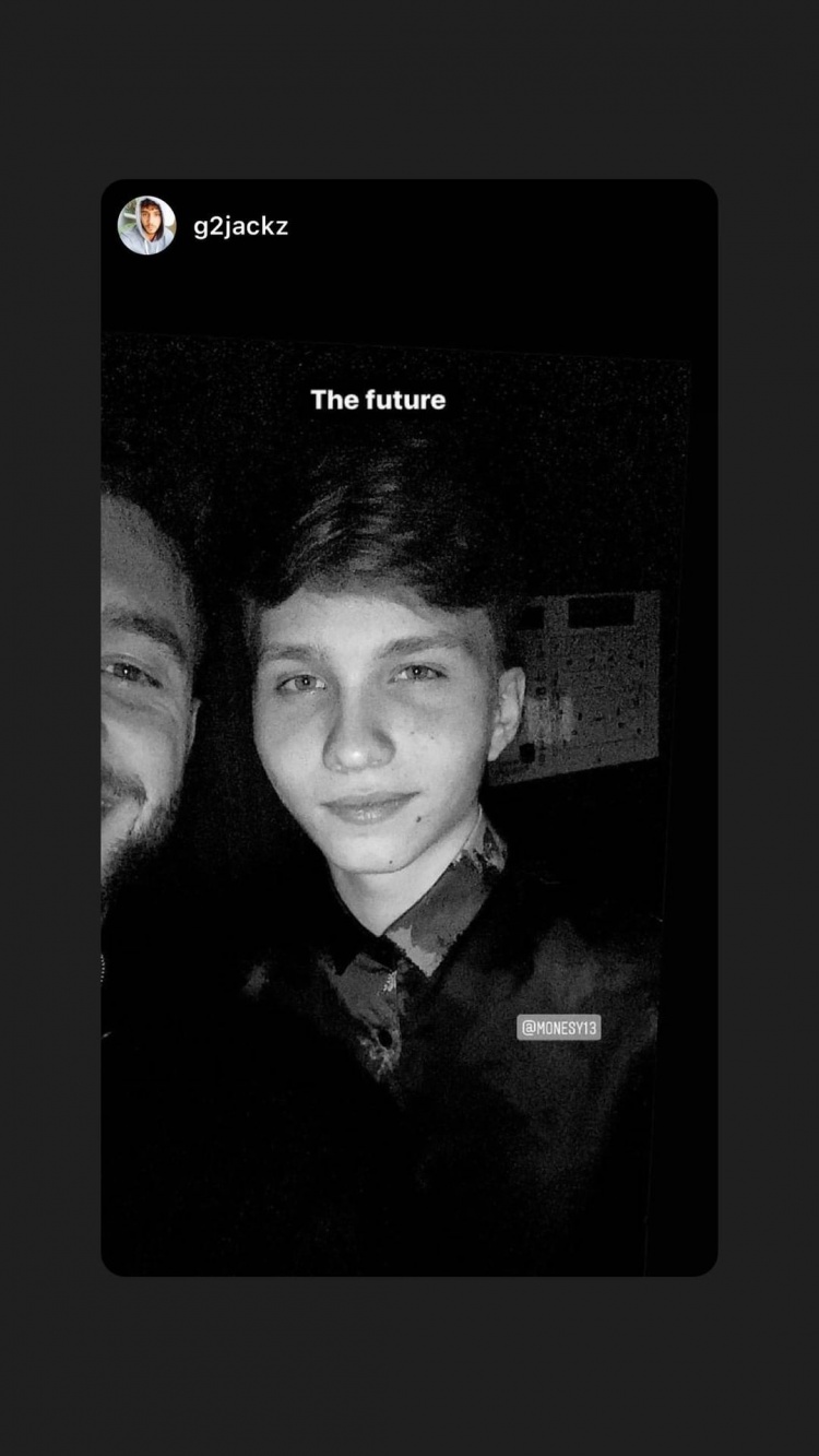 他特别强调 他特别强调