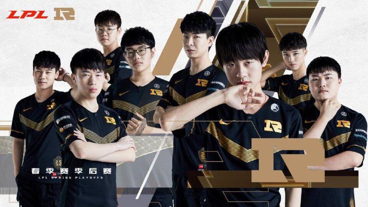 也凸显了球 也凸显了球