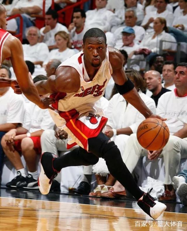 帮助球队拉 帮助球队拉