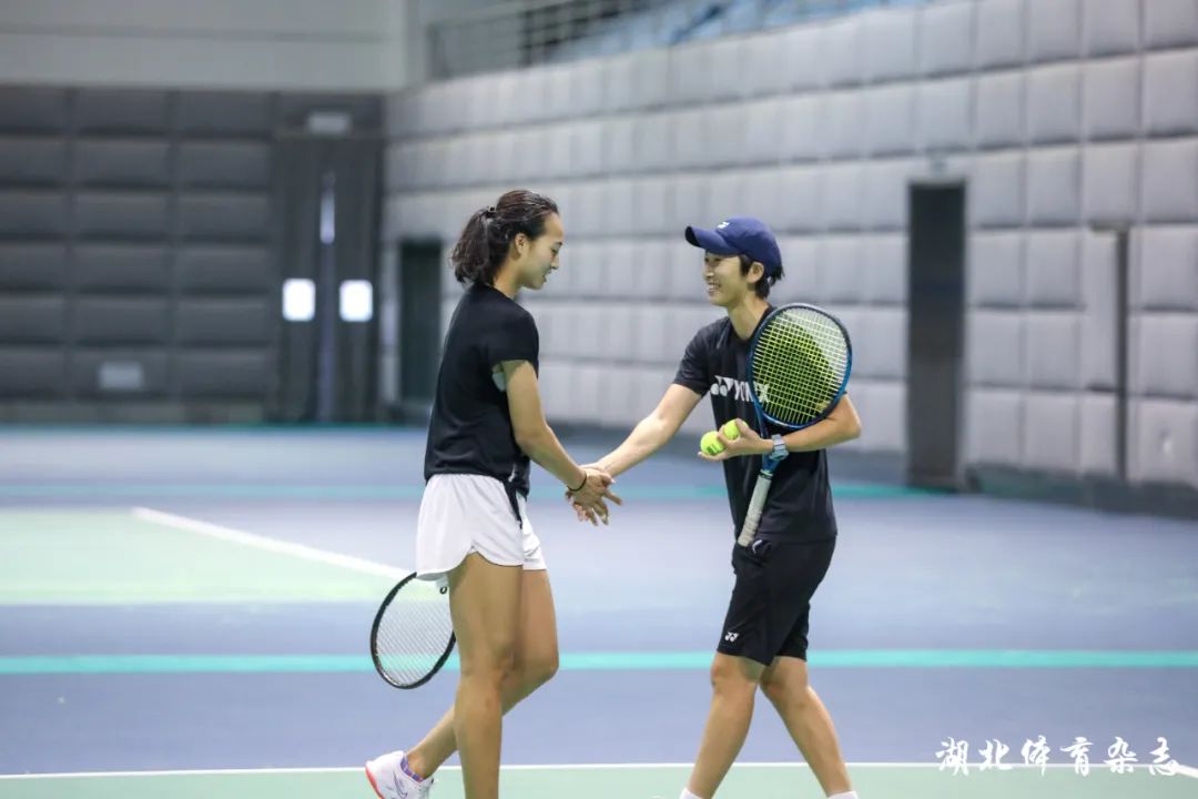 中取得佳绩 中取得佳绩